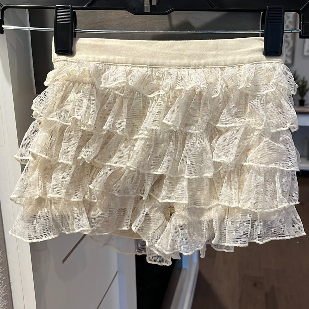 Mustard Pie lace ruffle shorts